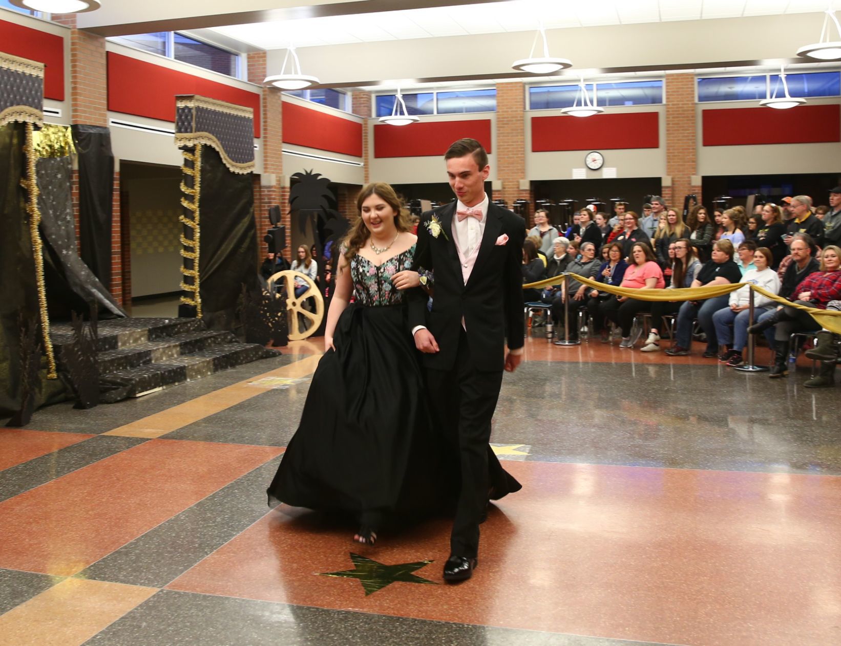 MC Prom 2018 (10).JPG